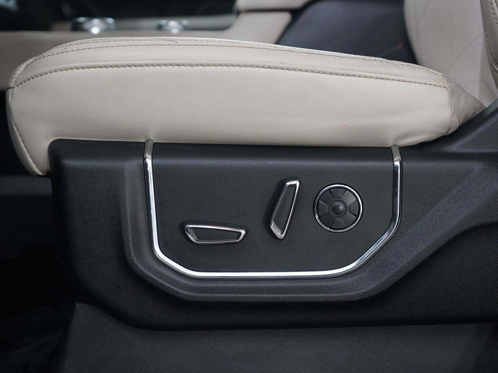 2021 Ford Expedition Platinum - Photo 25