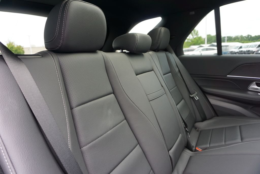 Used 2026 Obsidian Black Metallic Mercedes-Benz GLE 350 image 62