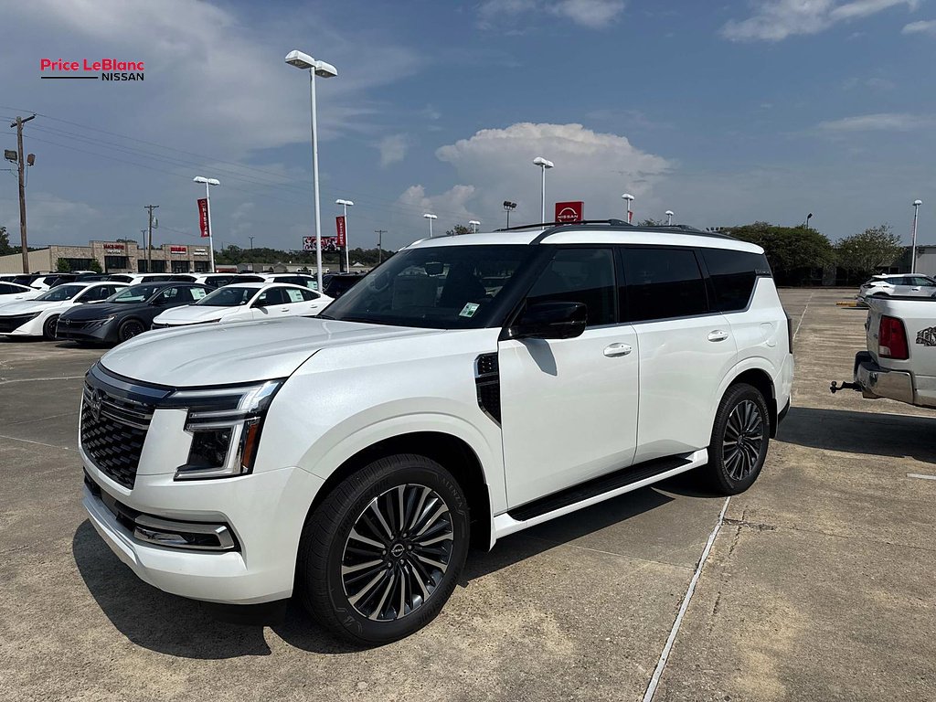 New 2026 Everest White TriCoat Nissan Platinum Reserve image 3