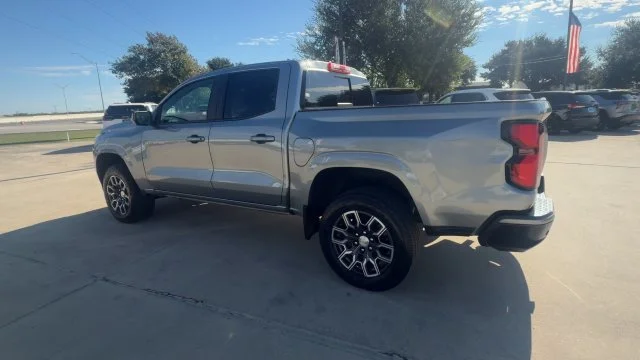 2024 Chevrolet Colorado LT - Photo 6