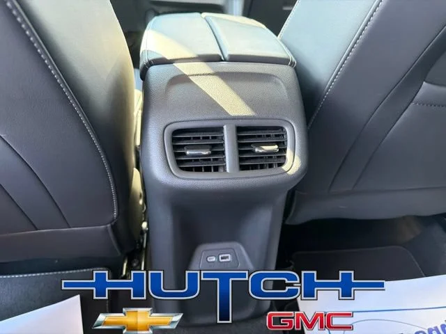 Used 2023 Ebony Twilight Metallic Buick Essence image 19