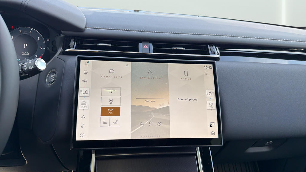 New 2026 Fuji White Land Rover  image 22