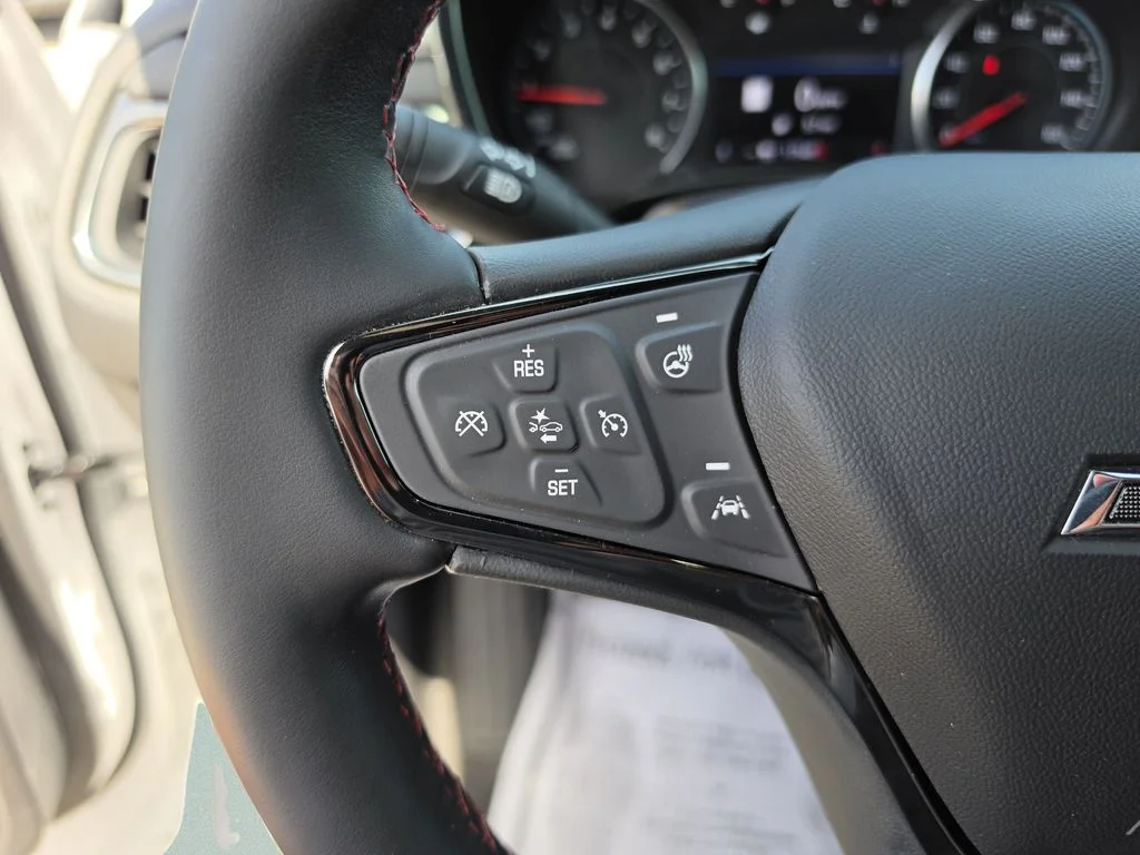 Used 2023 White Chevrolet RS image 35