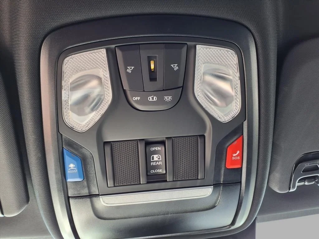 2026 RAM 2500 Tradesman - Photo 15