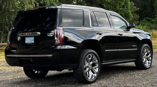 Used 2017 Onyx Black GMC Denali image 9