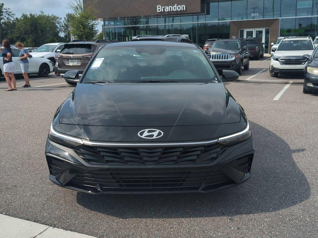 New 2026 Black Hyundai SEL Sport image 3