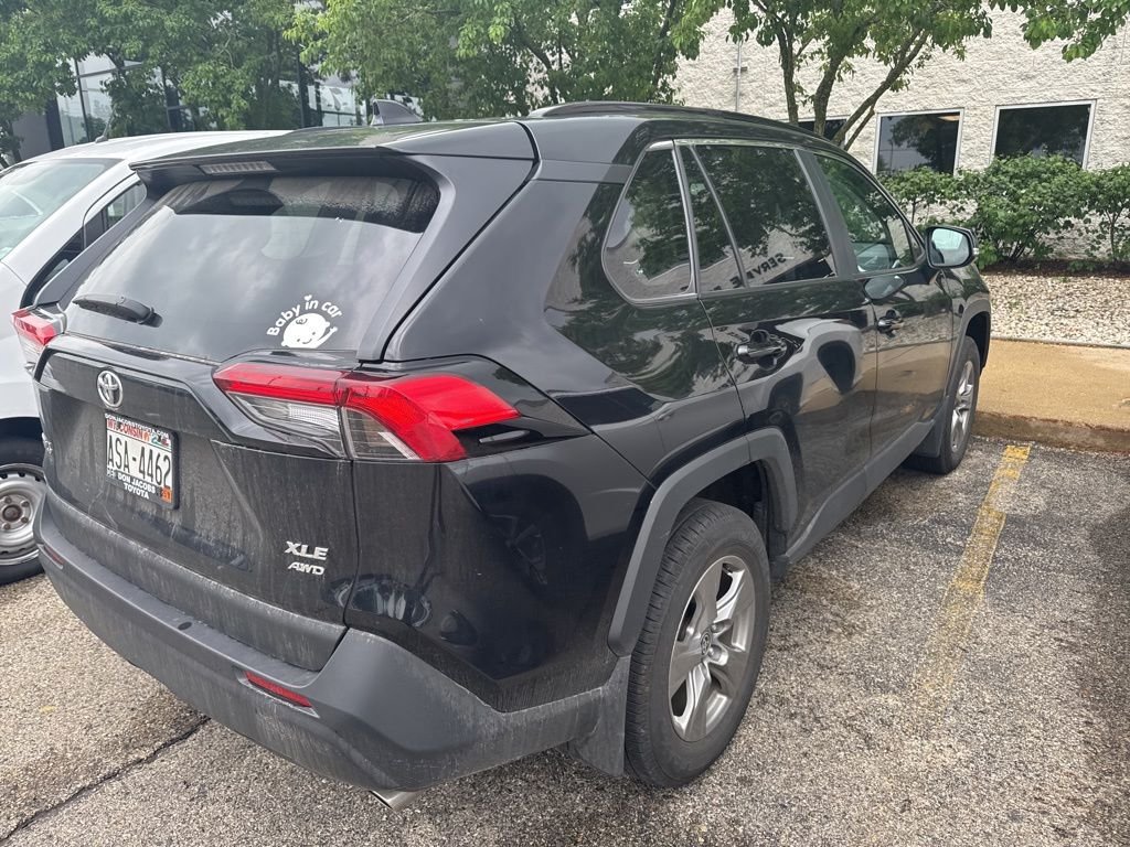 2025 Toyota RAV4 XLE AWD's photo