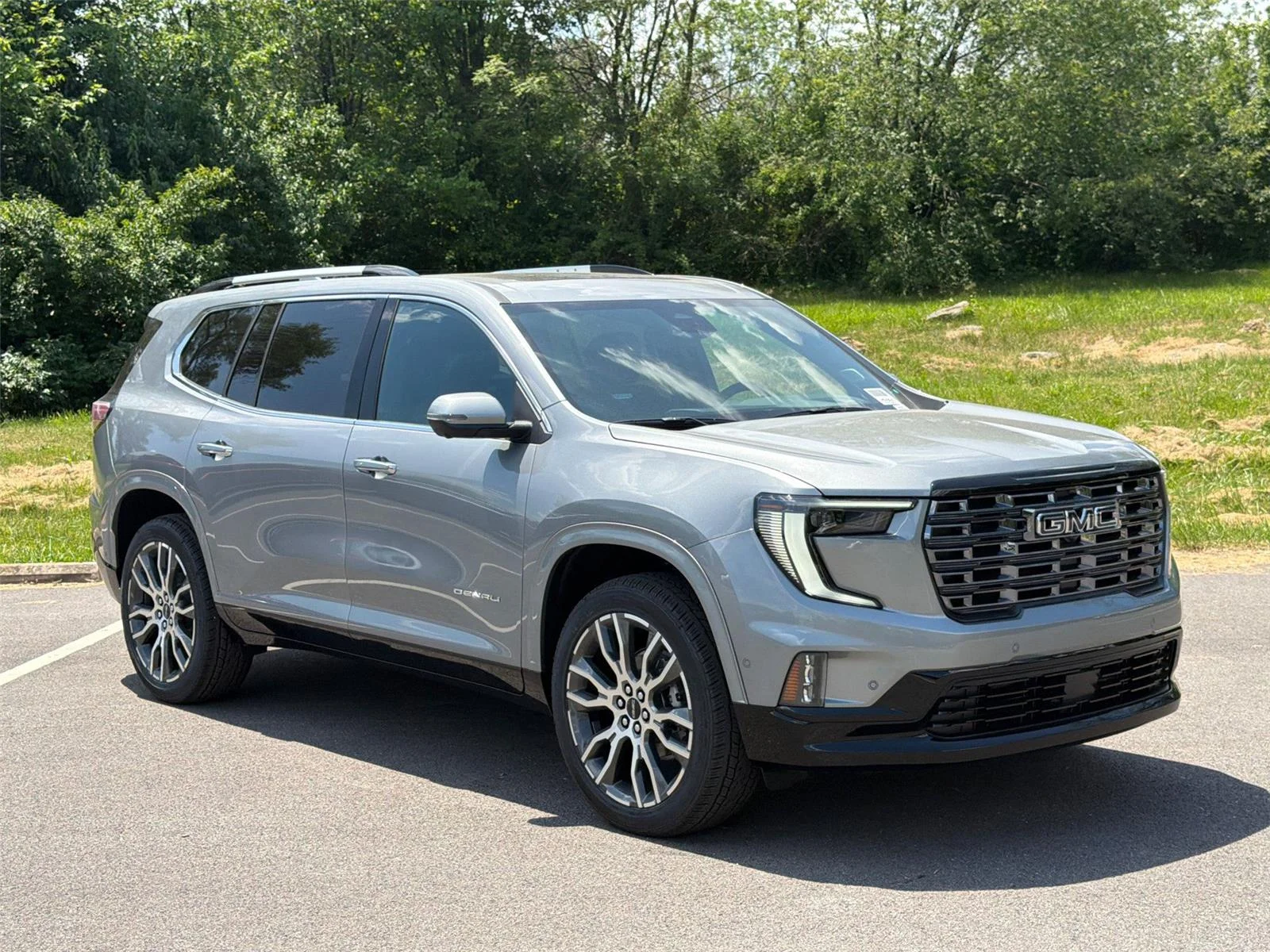 2026 GMC Acadia Denali Ultimate AWD's photo