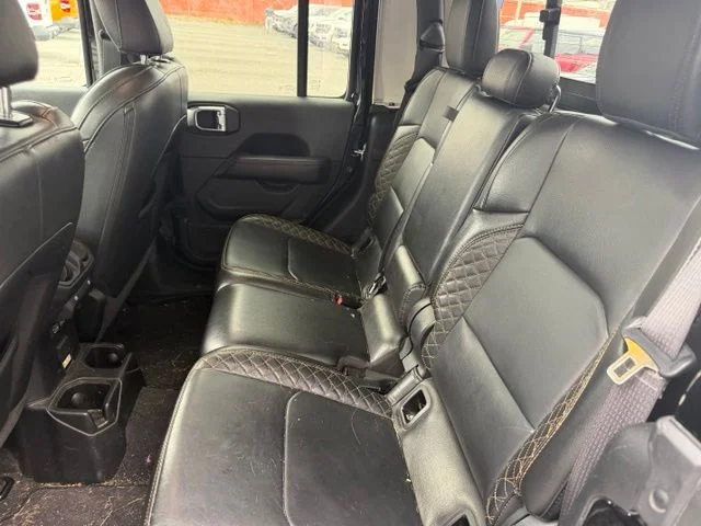 Used 2023 Black Jeep High Altitude image 12