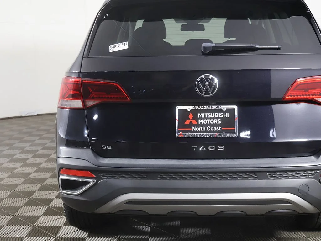 Used 2022 Black Volkswagen 1.5T SE image 14