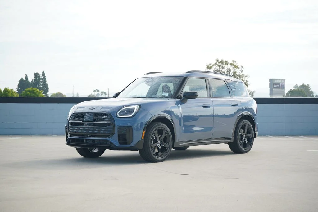 New 2027 Blue MINI Iconic image 1