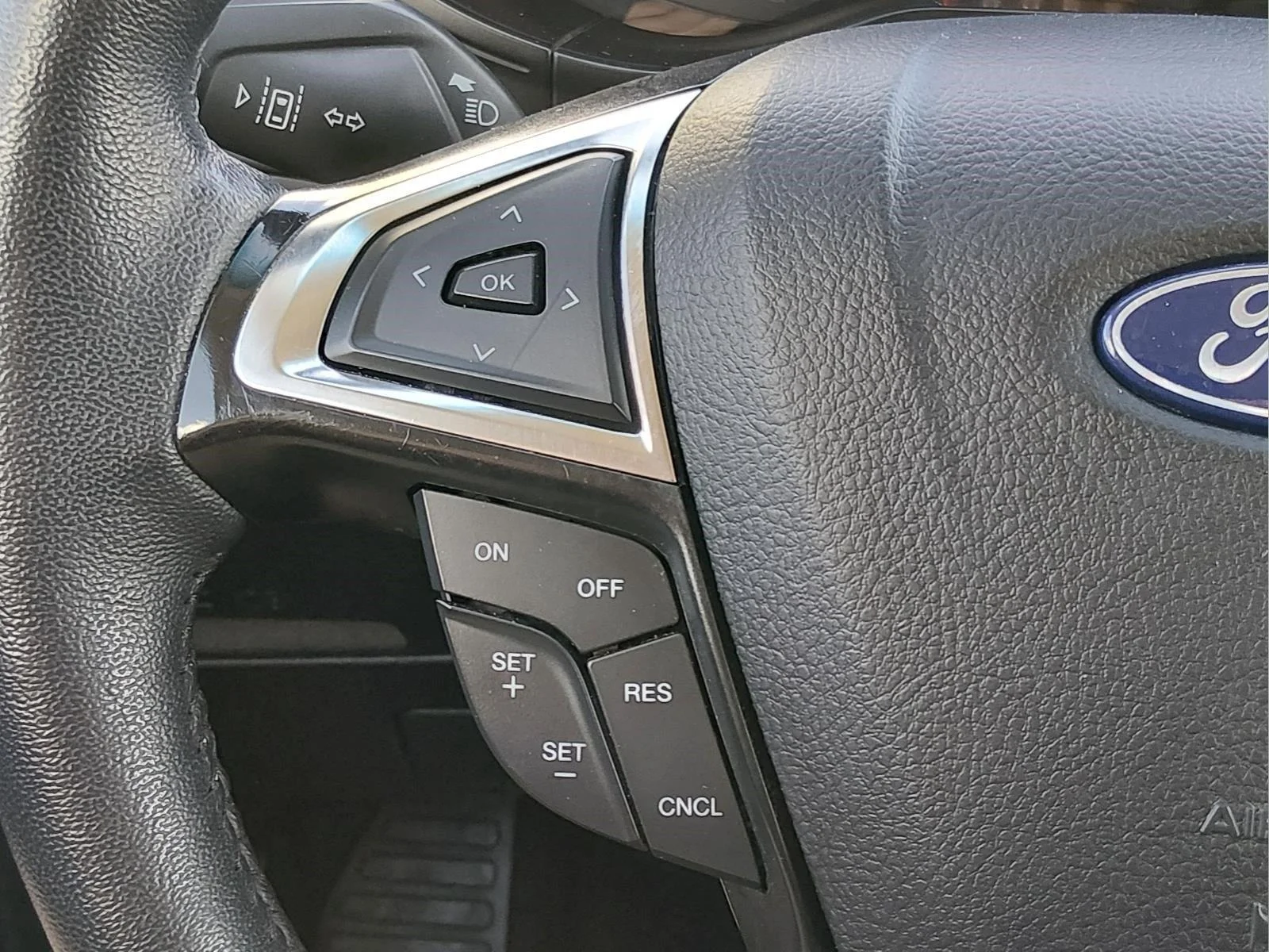Used 2024 Carbonized Gray Ford Titanium image 29