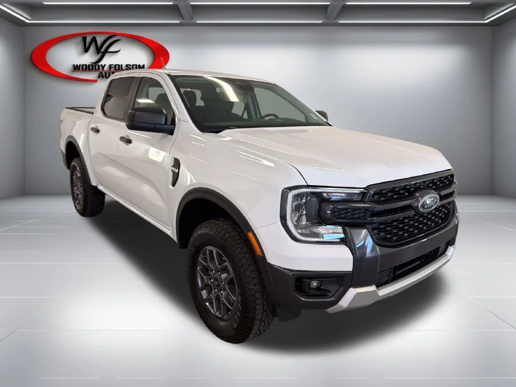 New 2026 White Ford XLT image 3