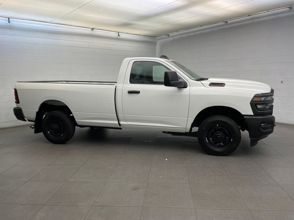 New 2026 Bright White Clear-Coat Exterior Paint RAM Tradesman image 2
