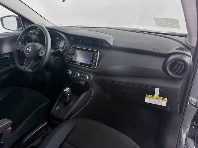 Used 2025 Gray Nissan S image 26