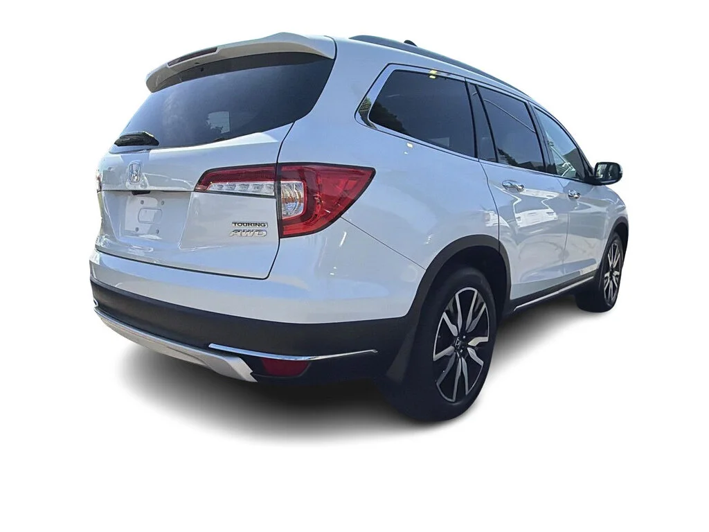 Certified Used 2022  Honda Touring 8P Certified Pre-owned   Local BC   One Ow image 14