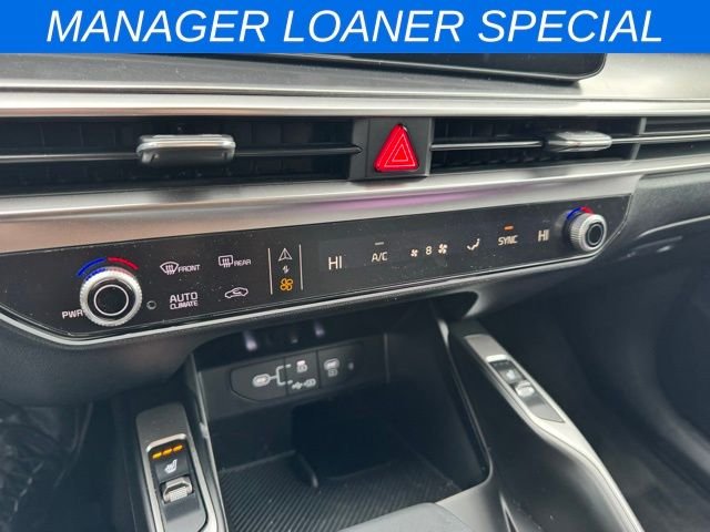 2025 Kia Sorento S - Photo 28