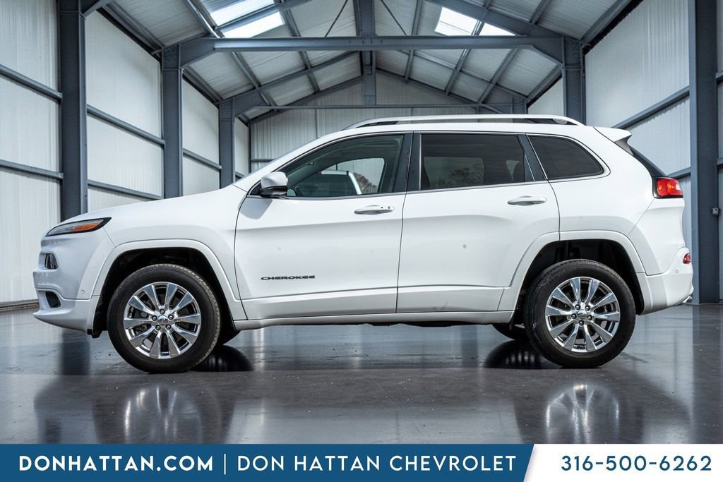 Used 2016 Jeep Cherokee Overland with VIN 1C4PJMJS9GW314997 for sale in Park City, KS