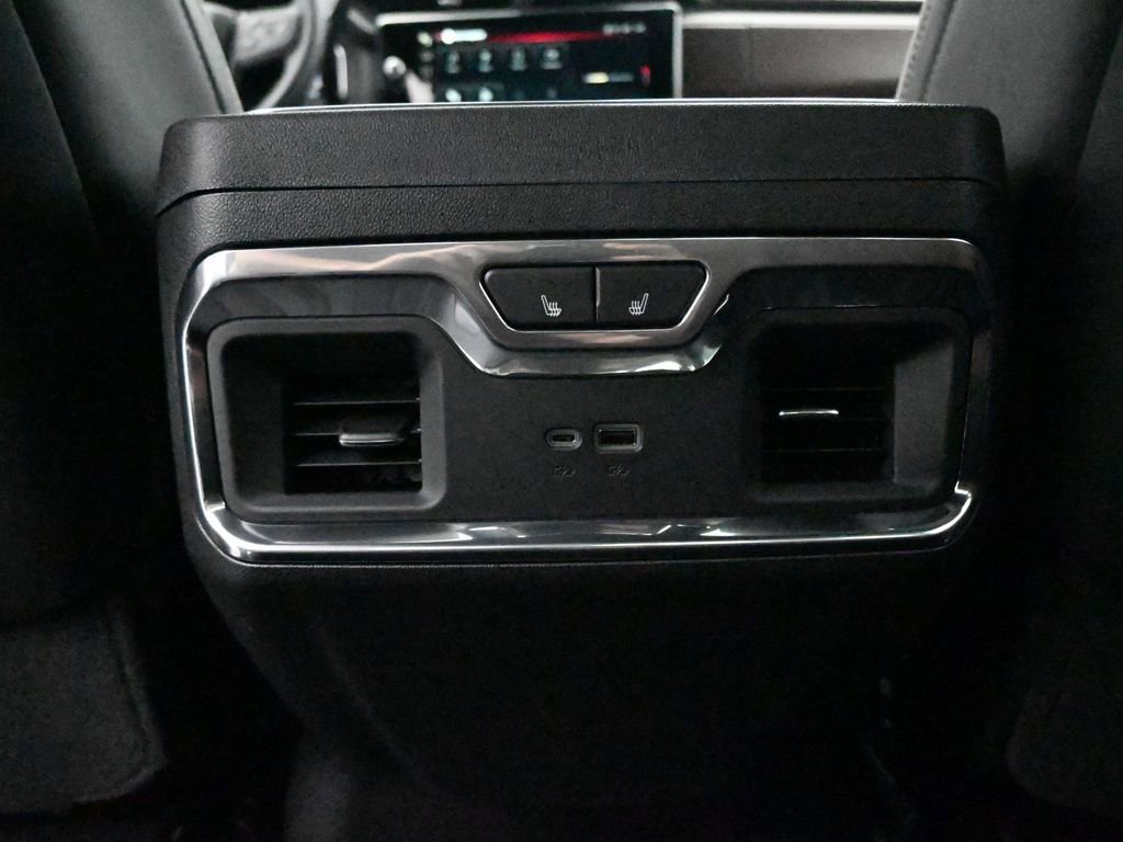 2026 GMC Sierra 3500HD Denali Ultimate - Photo 21