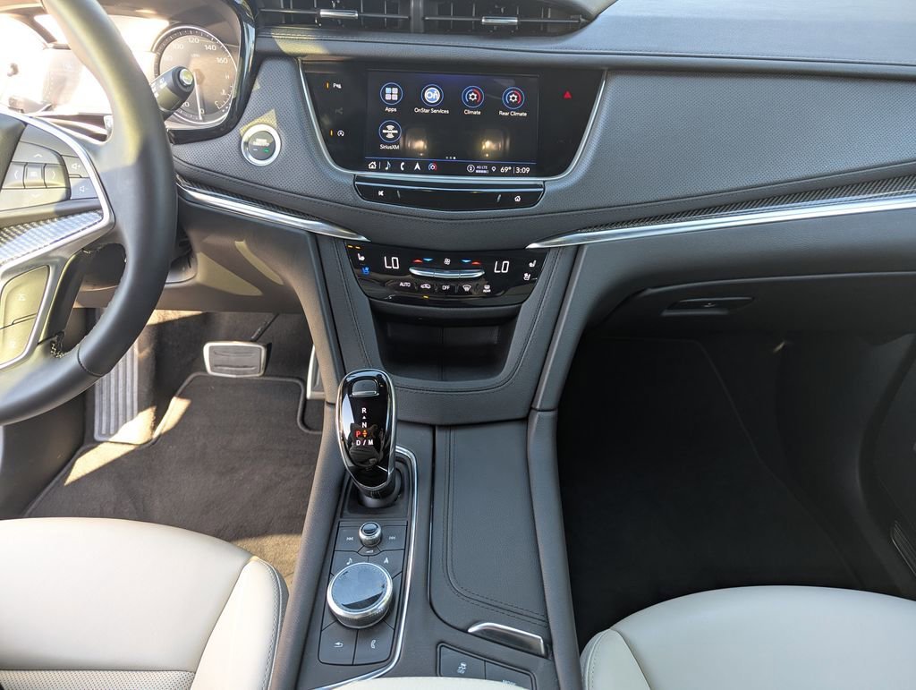 2025 Cadillac XT5 Sport - Photo 24