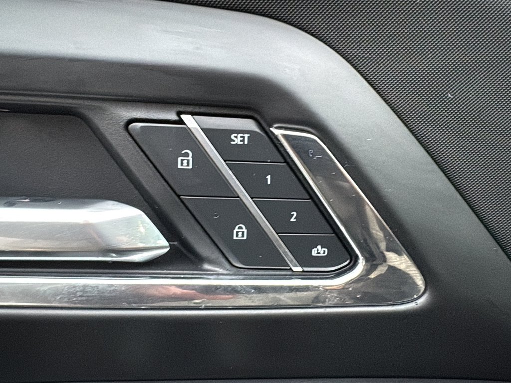 2025 Chevrolet Silverado EV RST - Photo 16