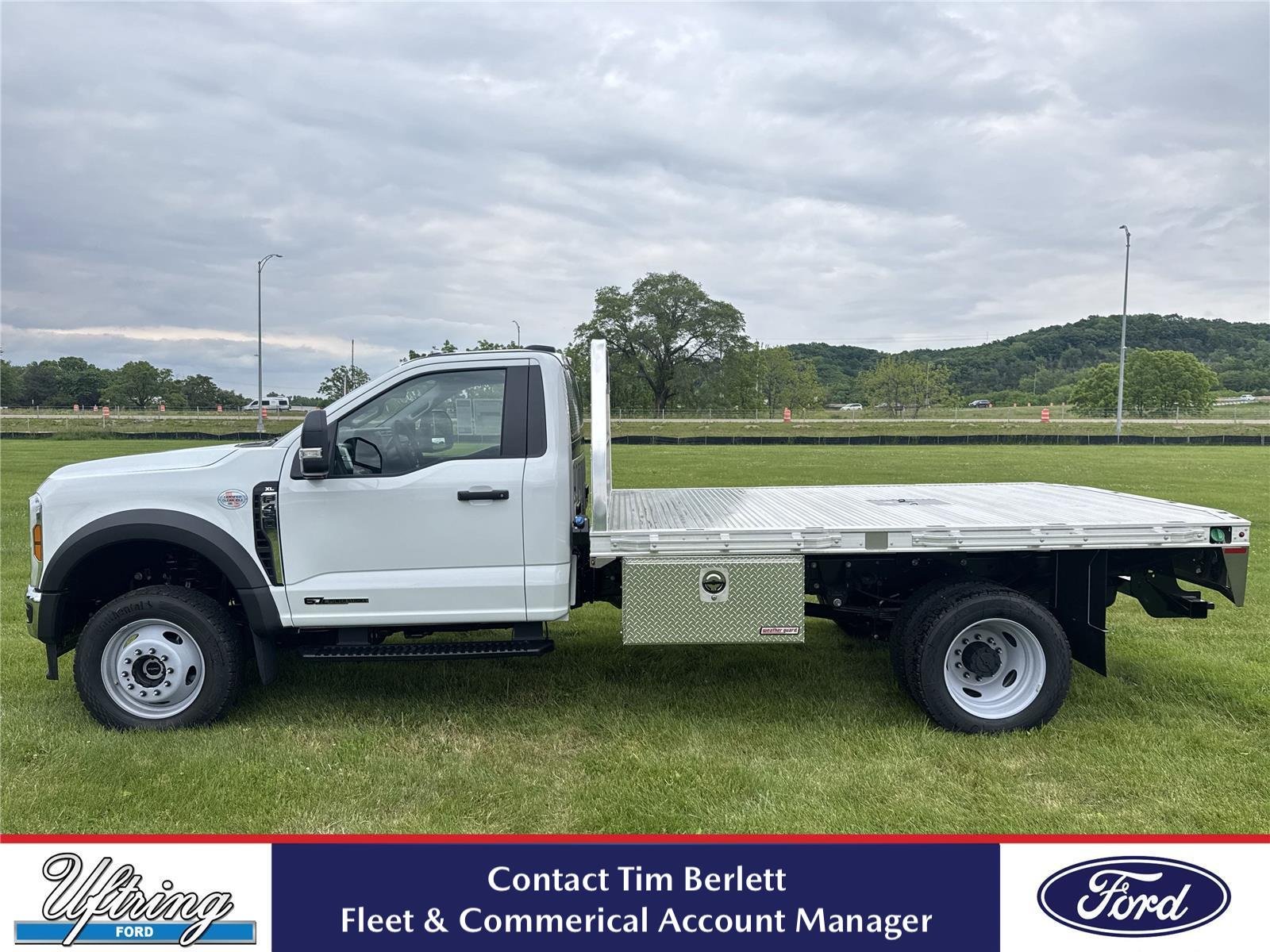 2025 Ford F-450 Super Duty Chassis Cab XL - Photo 22