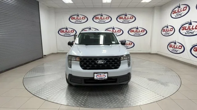 New 2026 Space White Metallic Ford XL image 4