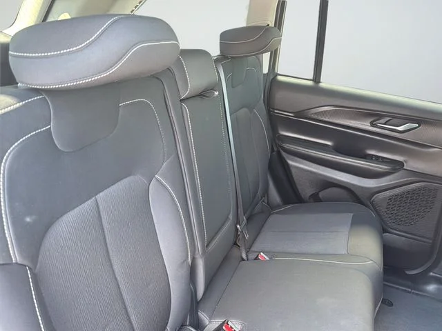 Used 2023 Gray Jeep Laredo image 22