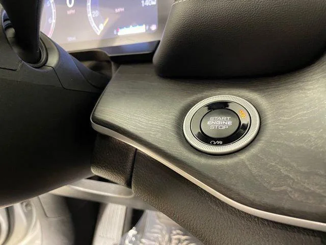 2025 Jeep Grand Cherokee Limited - Photo 22