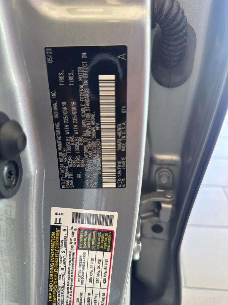 Used 2023 Silver Toyota LE image 19