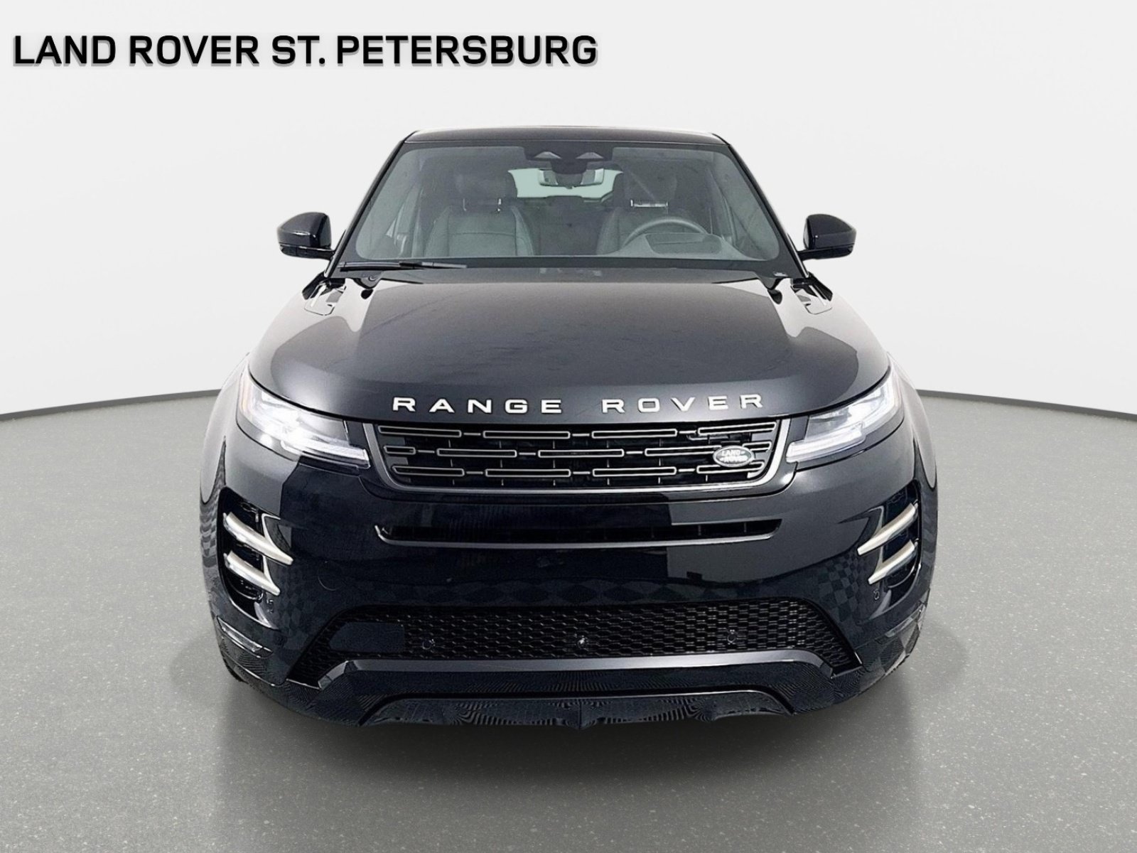 Used 2026 Santorini Black Land Rover Hoxton Edition image 2