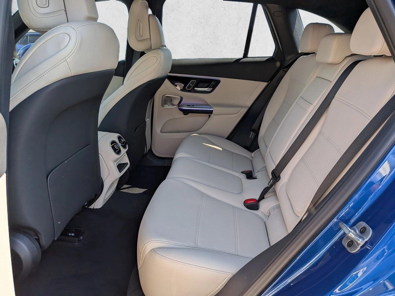 New 2026 Starling Blue Metallic Mercedes-Benz GLC300 image 17