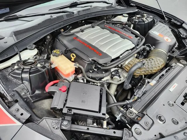 Used 2018 BLACK Chevrolet 1SS image 21