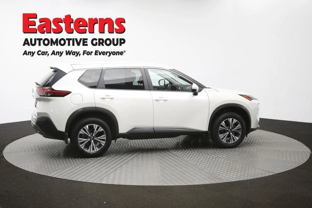 Used 2023 White Nissan SV image 45