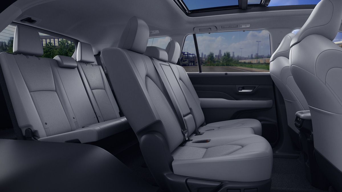 New 2026 Midnight Black Metallic Toyota XLE image 21