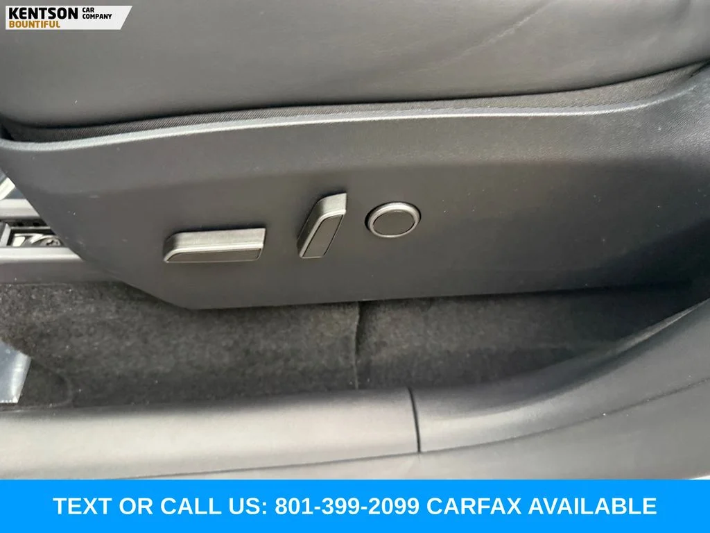 Used 2024 White Tesla Long Range image 30