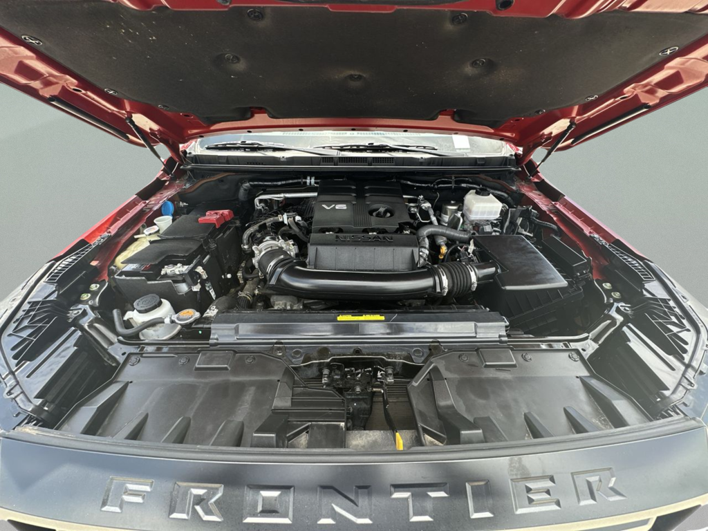 Used 2023 Red Nissan PRO-4X image 39