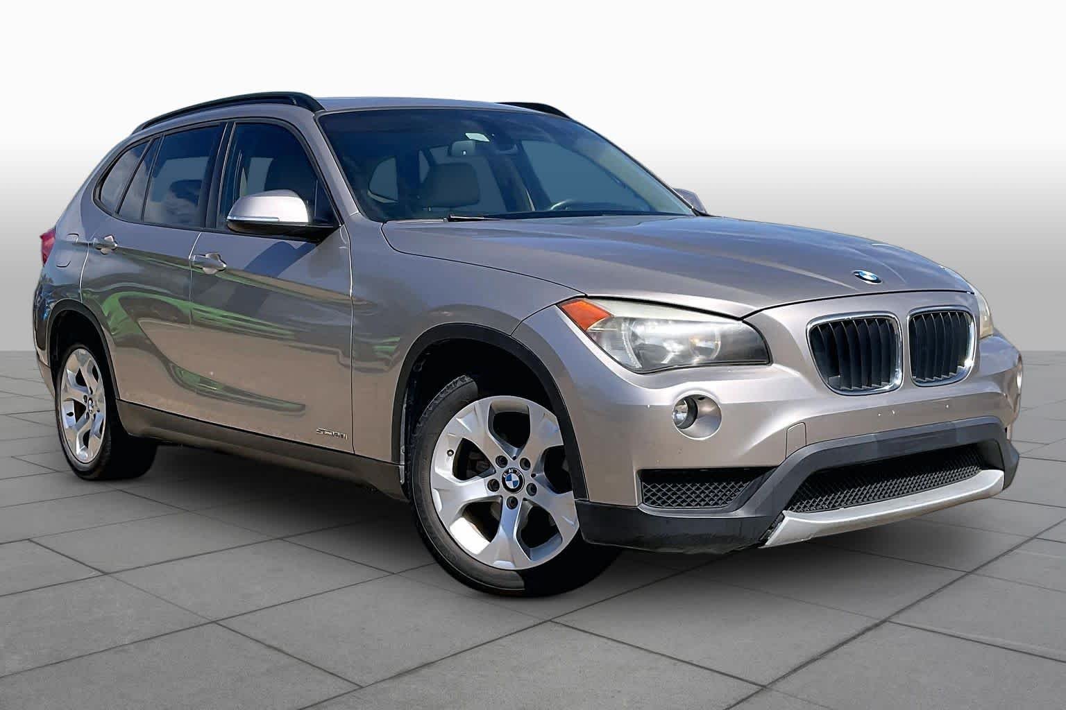 Used 2014 Sparkling Bronze Metallic BMW sDrive28i image 3