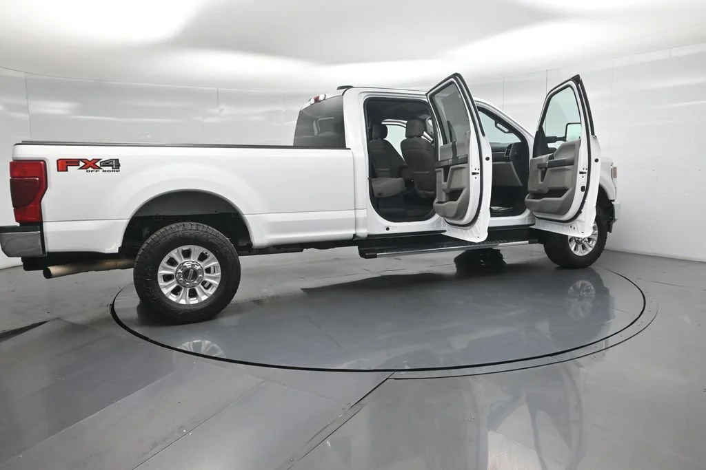 Certified Used 2020 White Ford XLT image 4