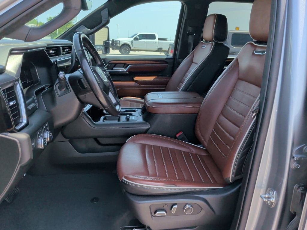 Used 2024 Sterling GMC Denali Ultimate image 13