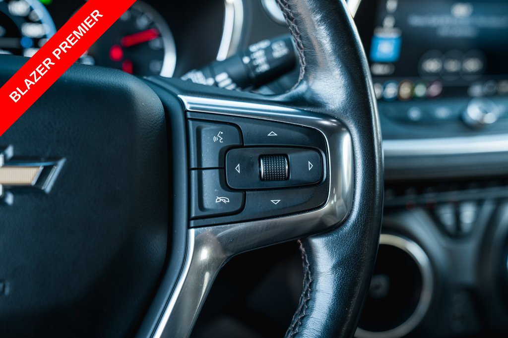 Used 2019 Summit White Chevrolet Premier image 17