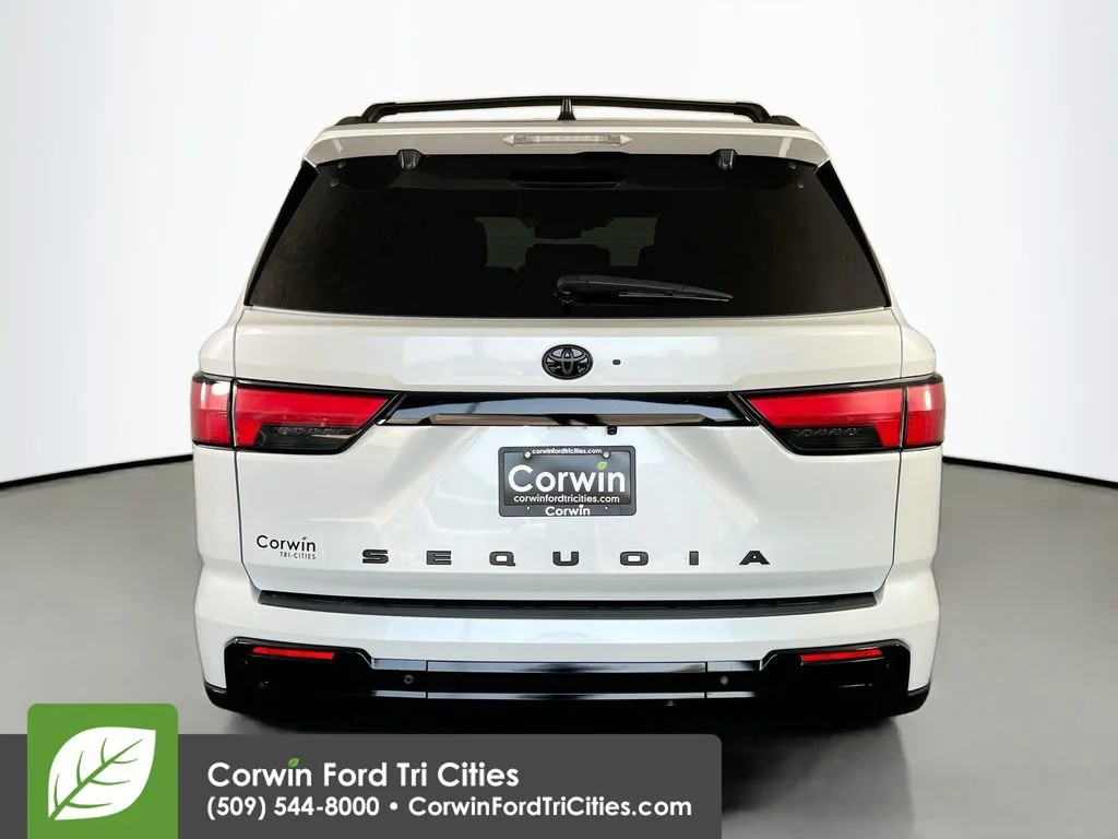 Used 2024 Wind Chill Pearl Toyota Limited image 13