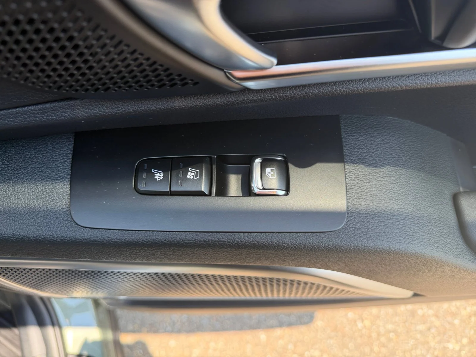 Used 2025 Jungle Green Kia SX-Prestige X-Line image 38