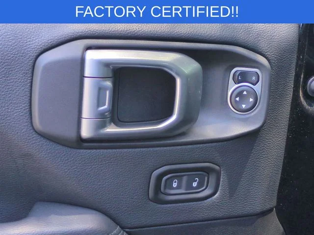 Used 2022 Black Jeep Unlimited Sahara Altitude image 13