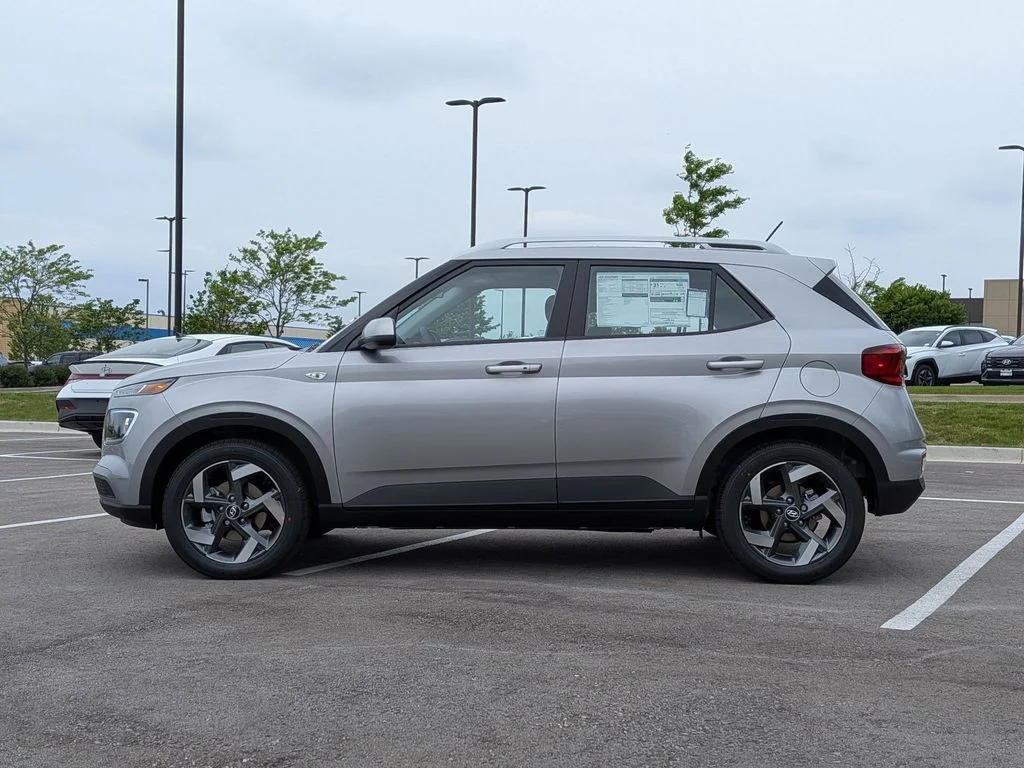 New 2026 Silver Hyundai SEL image 4