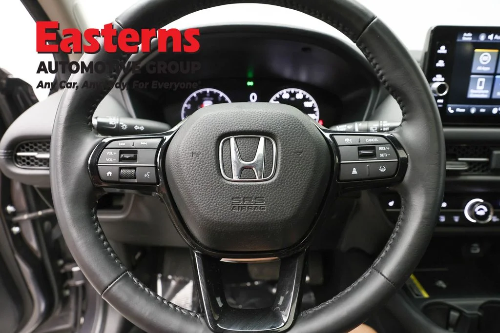 Used 2024 Gray Honda EX-L image 10