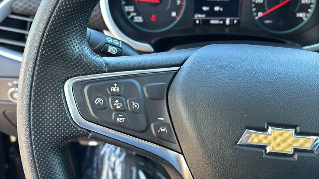 Used 2025 Black Chevrolet LT image 22