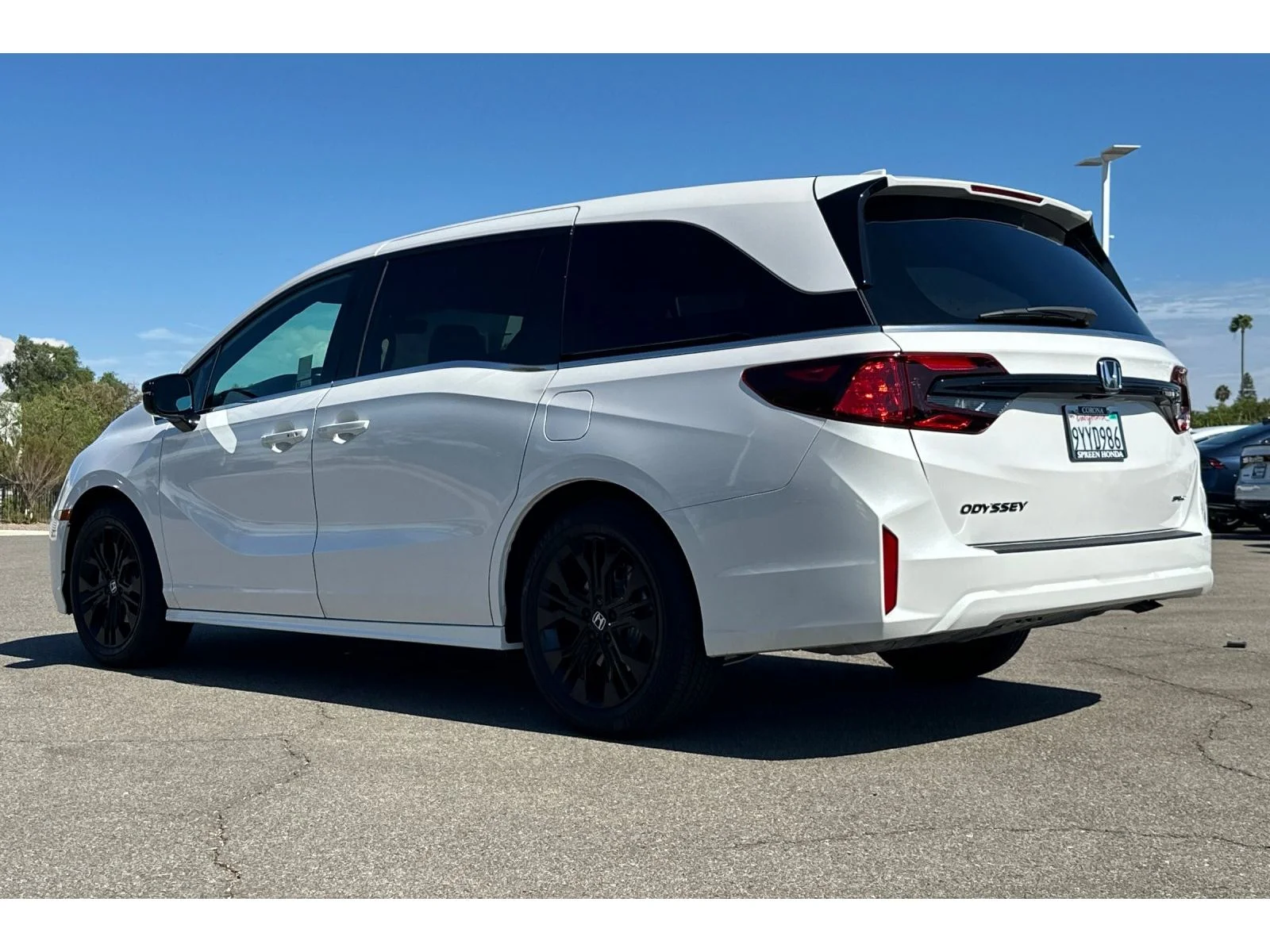 Used 2026 Platinum White Pearl Honda Sport-L image 3