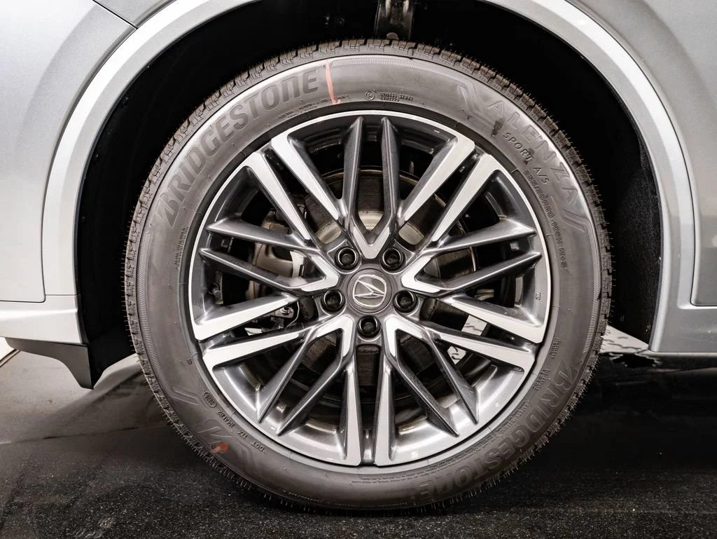 New 2026 Solar Silver Metallic Acura Advance Package image 13