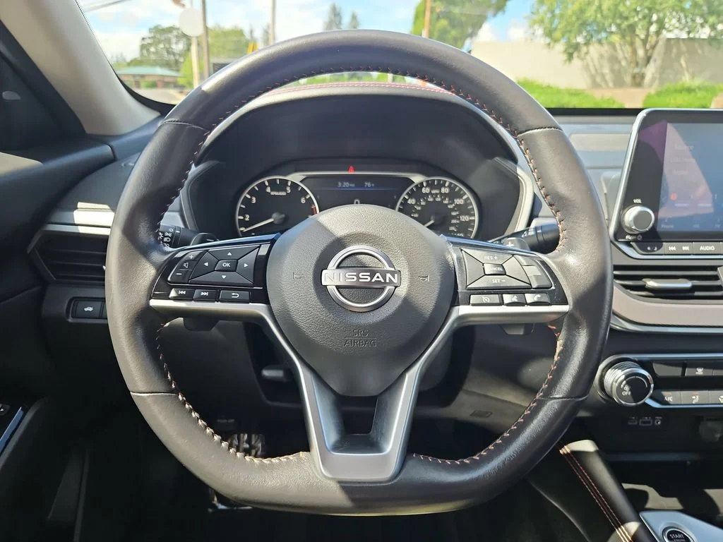 Used 2024 Deep Blue Pearl Nissan 2.5 SR image 14